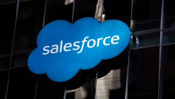 Salesforce Signs MoU with Pride Circle Foundation